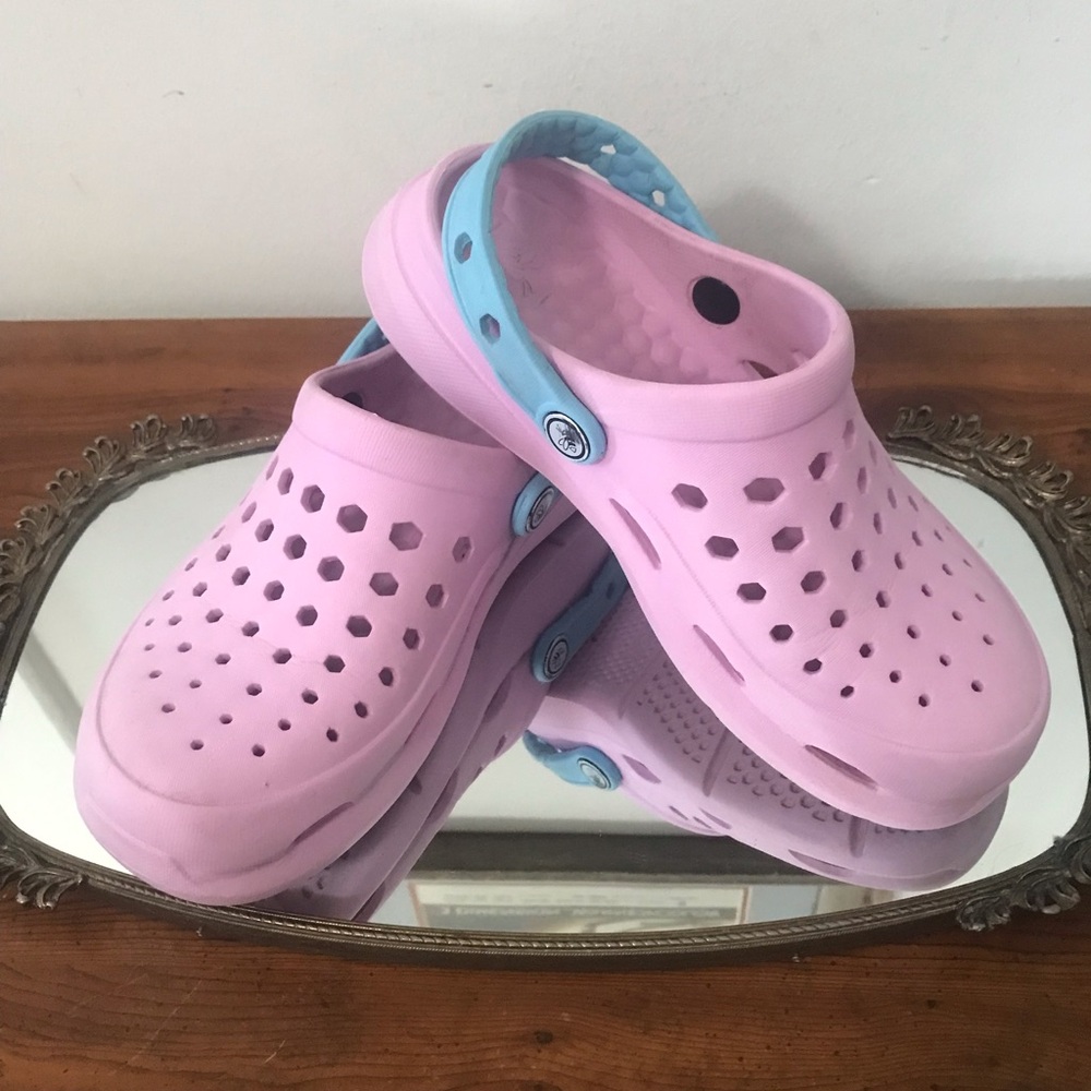 ✔️Girls Pink Joy Bees Shoes 🐝